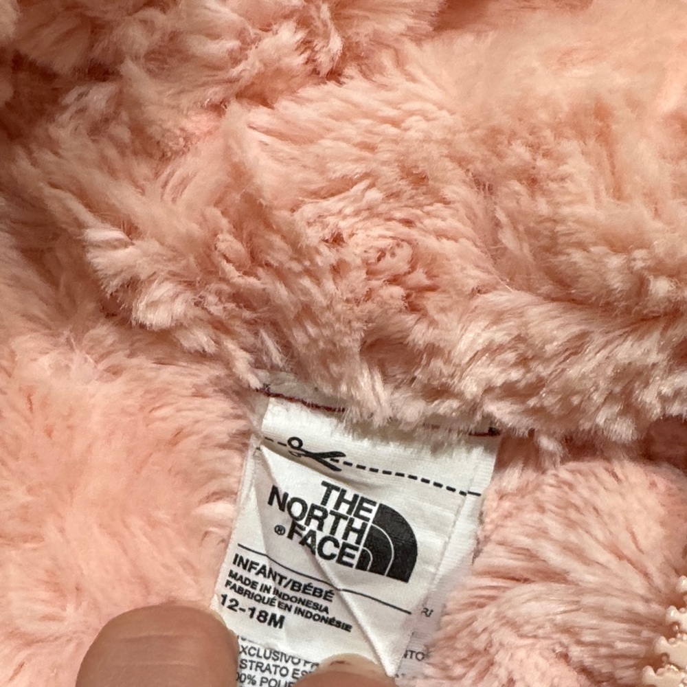 The North Face Kids Pink Puffer Jacket with Hood - Picture 4 of 5